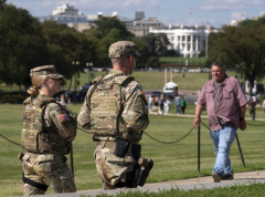 Bela kuća u poslednjem trenutku pronašla rešenje za plate američkih vojnika