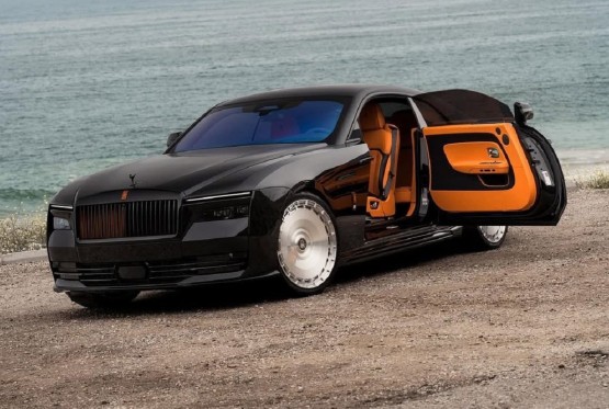 Rolls-Royce nudi popust za električni model Spectre