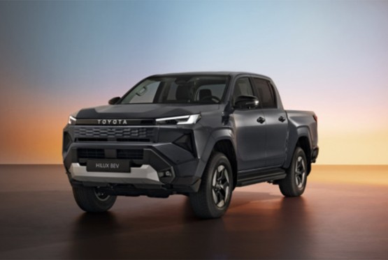 Šta dizajneri kažu za novi Toyota Hilux