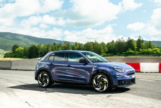 Abarth 600e Competizione stiže sa 280 KS (FOTO)