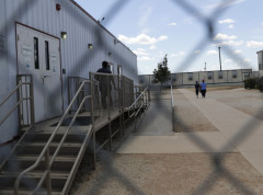 Broj pritvorenih migranata u SAD dostigao rekordnih 66.000