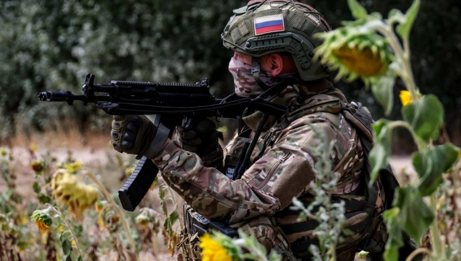 „TOTALNA POBEDA RUSIJE“ Bivši američki obaveštajac objasnio šta je ključ za mir između Rusije i SAD