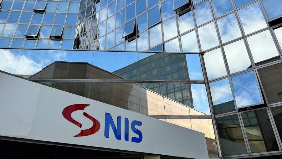 Mi moramo biti saglasni sa rešenjem koje ponude