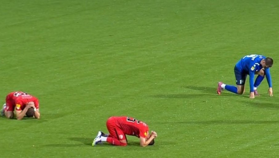 A POSLE SMRTI TRENERA NA UTAKMICI… Radnički Kragujevac ne igra