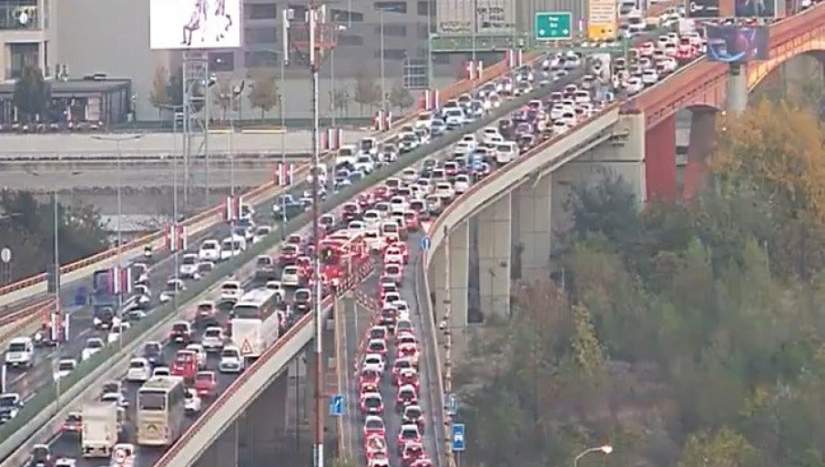 Kolaps na Gazeli i drugim glavnim tačkama u gradu (FOTO)