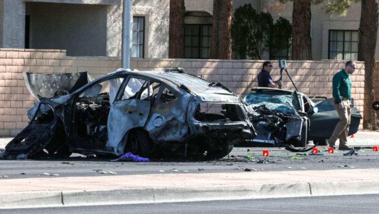 Očevici su pokušali da spasu nju i njenog psa, ali je auto planuo u trenu