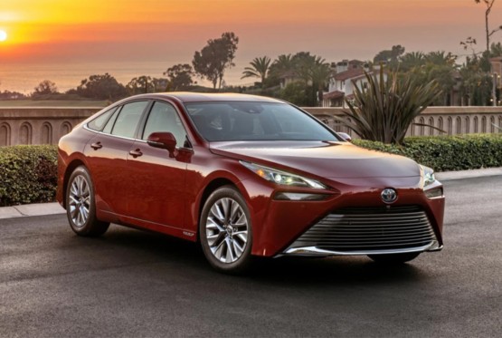 Vlasnici vozila na vodonik tuže Toyotu: Teško dolaze do goriva, ne mogu da voze automobile