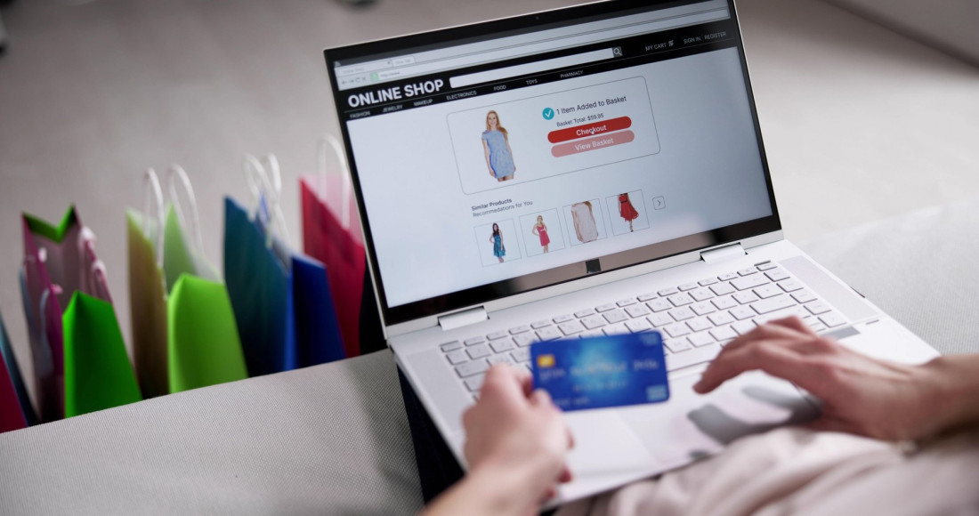 Nisu žalili: Za samo jedan dan u ovoj zemlji potrošili 14 milijardi dolara na kupovinu!