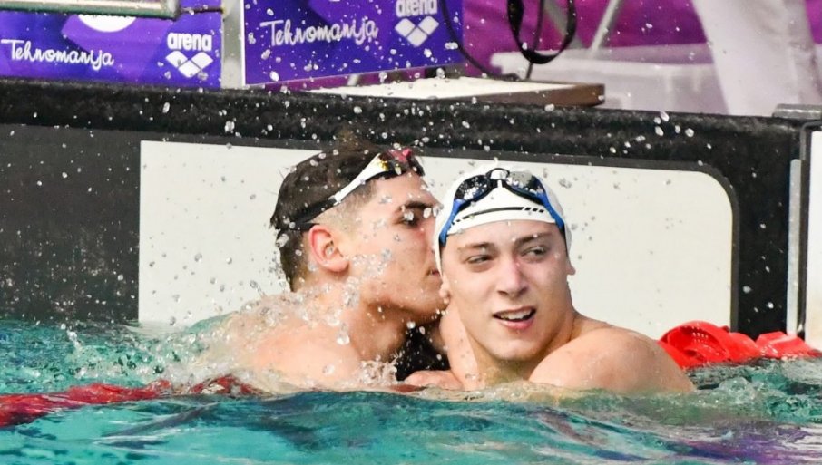 Dvojici plivača iz Paraćina 13 medalja (FOTO)