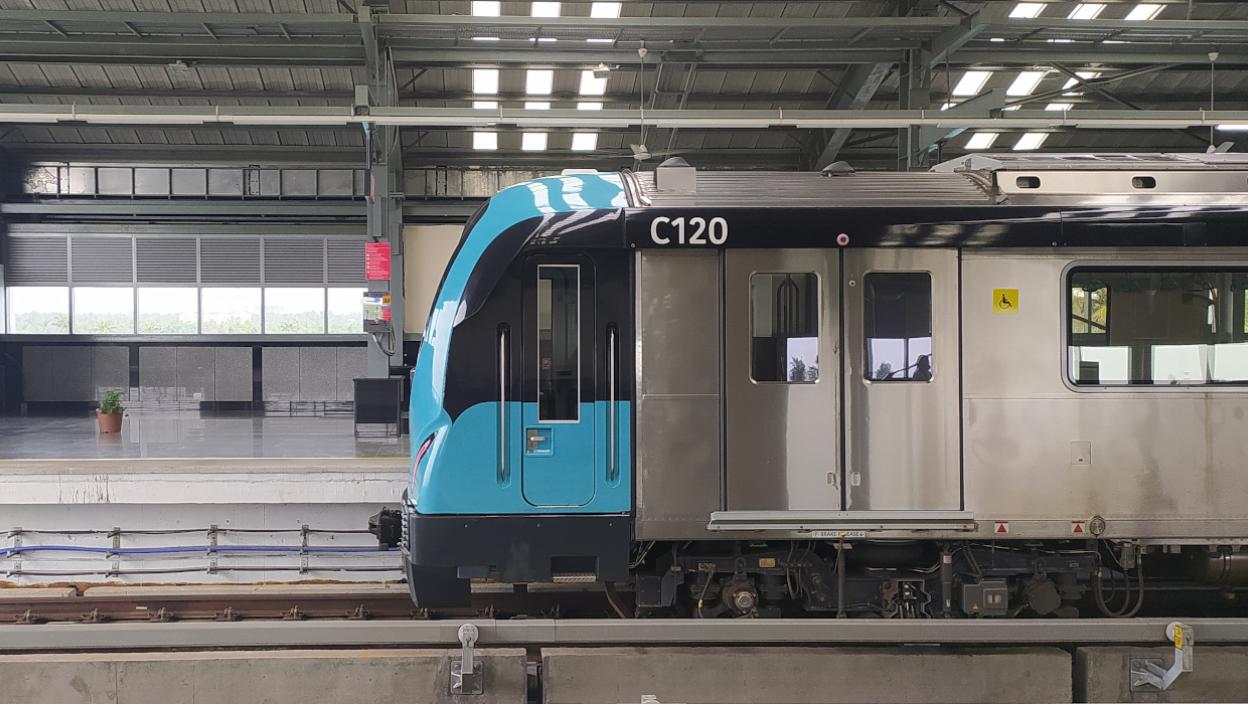 Veliki kontingent policije sprovodi operaciju zbog sumnjivog predmeta