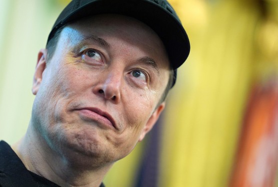 Neuralink kreće u proizvodnju: Mask hoće svima da ugradi čip u mozak