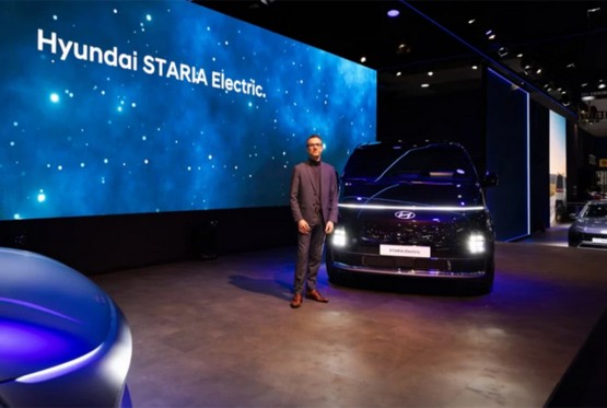 Hyundai u Briselu predstavio Staria Electric i najavio novi Ioniq 3