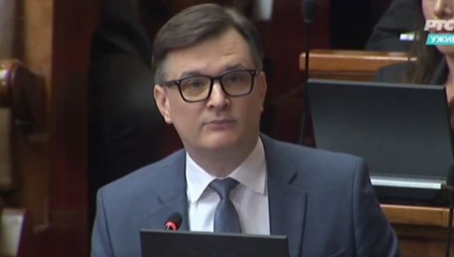 Porodica predsednika Vučića je bila štit i našim porodicama