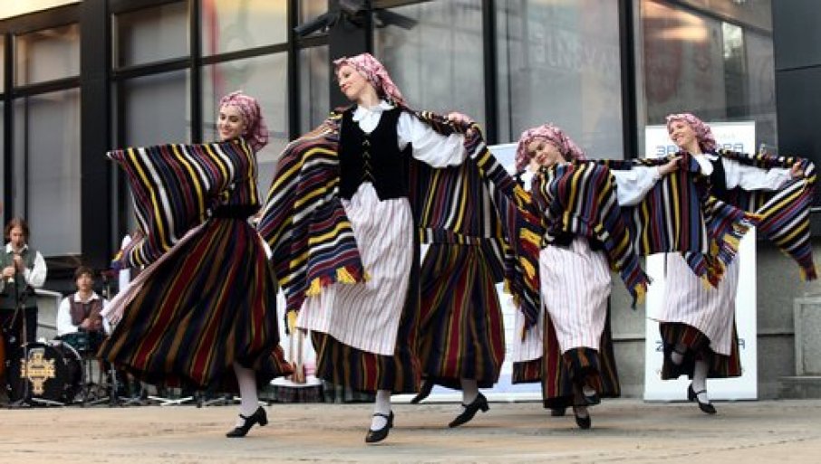 Etno-manifestacije kao srce grada (FOTO)