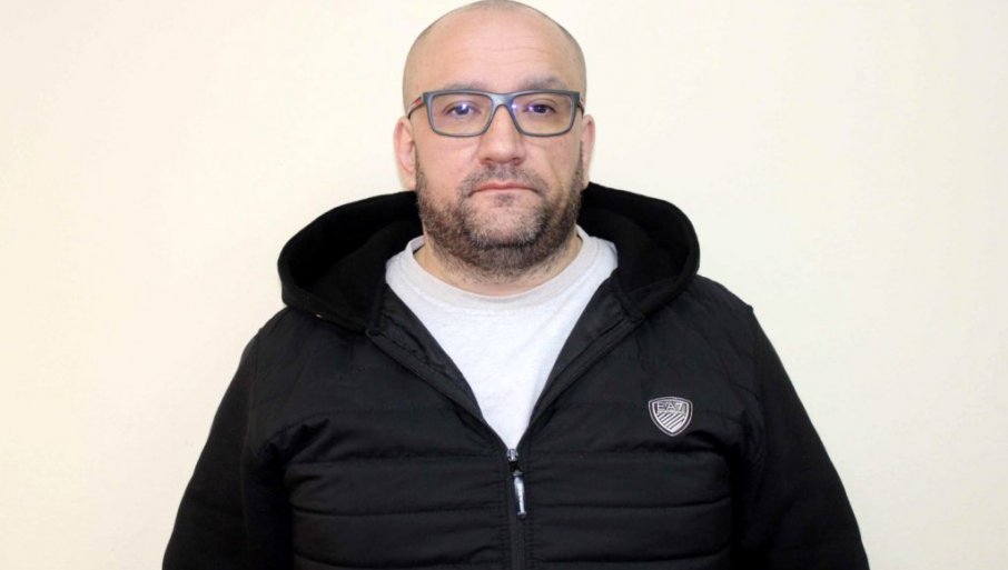 Lažno se predstavljao kao policajac