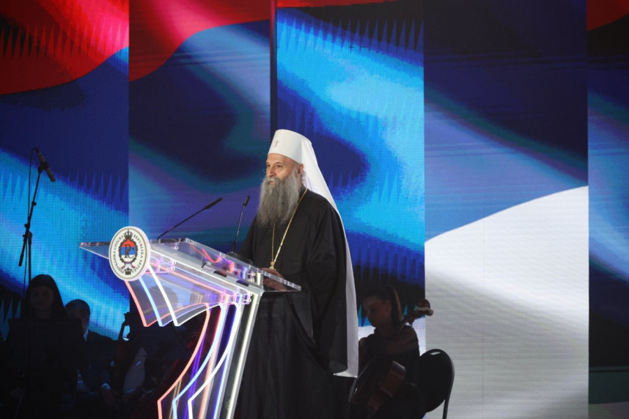 „NE DAJ DA TE ZLO POBEDI“: Na proslavi Dana Republike Srpske patrijarh Porfirije poslao jasnu poruku našim susedima