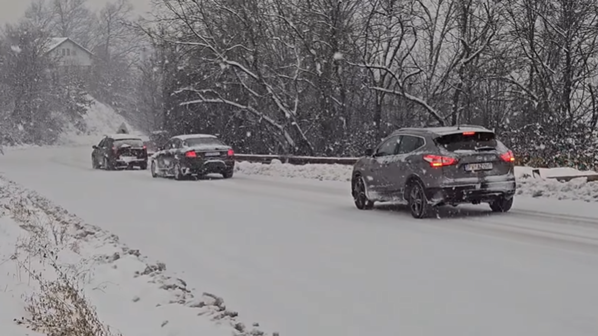 Mećava na Zlatiboru i u Prijepolju: RHMZ u upozorava na 3 opasne pojave