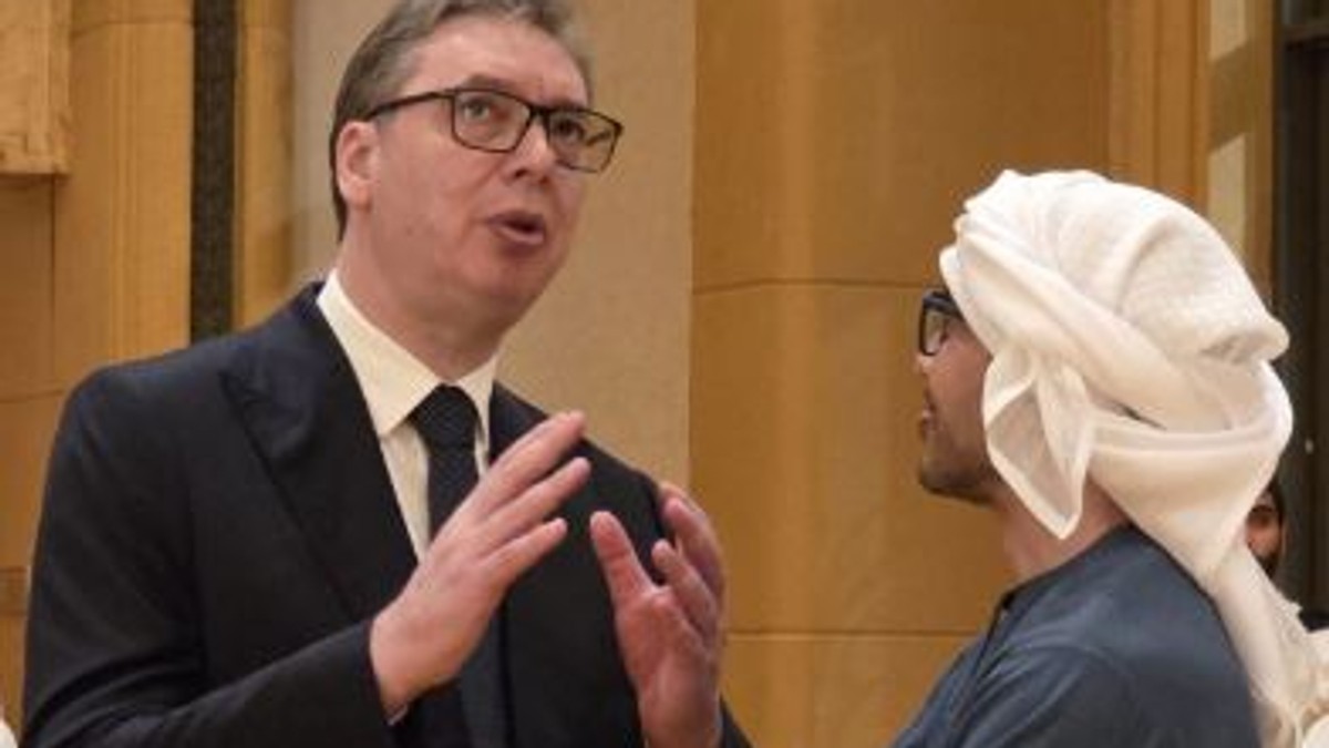 Vučić sa Abdulom bin Zajedom pred gala večeru: Poseban fokus na ovim temama