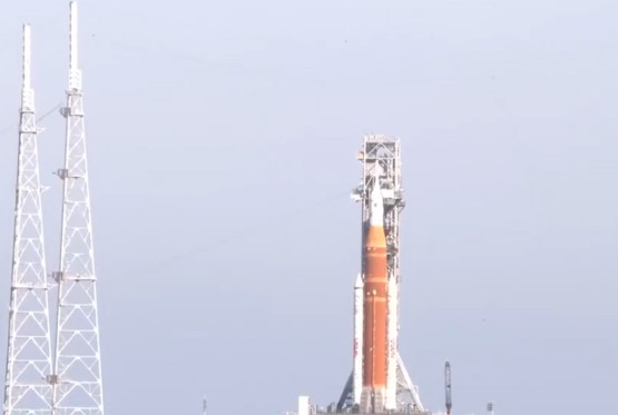 NASA šalje prvu ljudsku posadu oko Mjeseca nakon 50 godina (VIDEO)