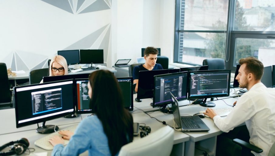 SRBIJA OSTVARILA REKORD U IZVOZU U IT SEKTORU