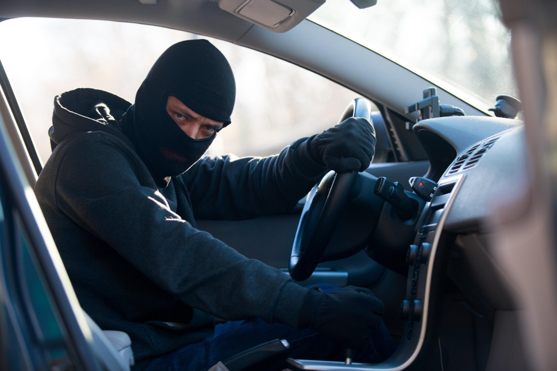 Kako lopovi kradu auto uz pomoć jednog jajeta?