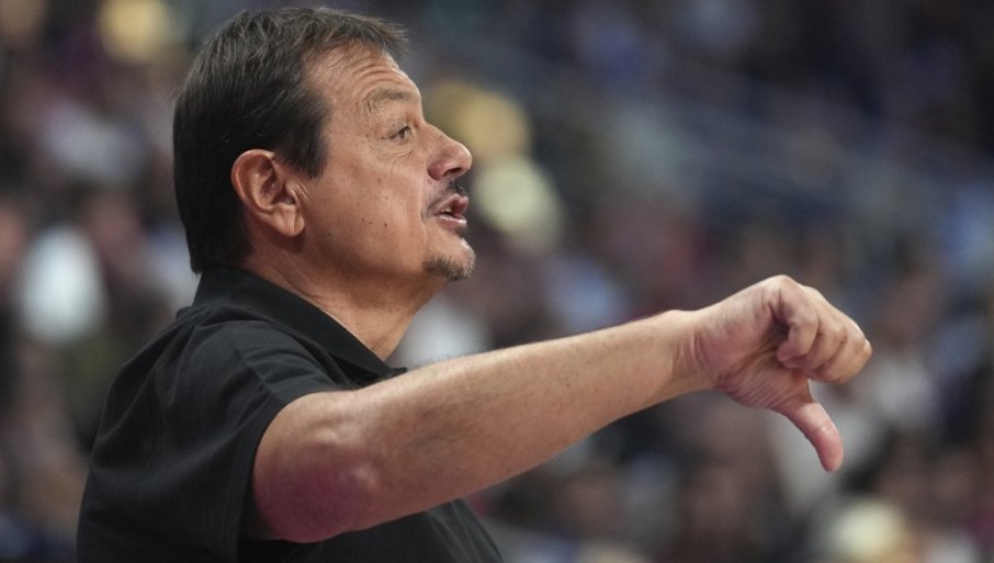 Treneru Panatinaikosa se sklopilo nakon poraza od Fenerbahčea