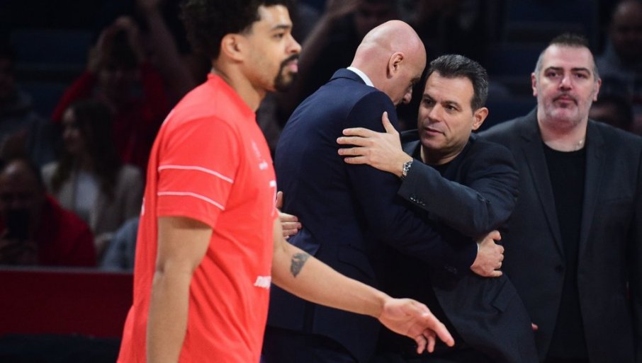 BURA POSLE ZVEZDA – HAPOEL! Saša Obradović oduševljen podvigom, Dimitris Itudis ide okolo i viče: „Agresija! Agresija!“