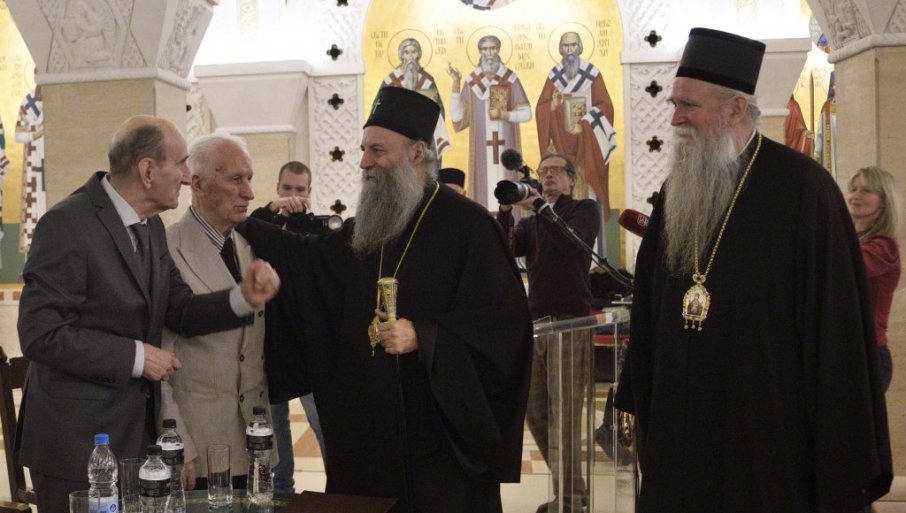 „Izviiskra NJegoševa“ dodeljena Miroslavu Maksimoviću u kripti Hrama Svetog Save