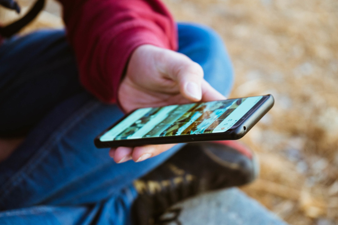 Brandon Robert ostavio telefon kod komšija i čuo ogovaranje