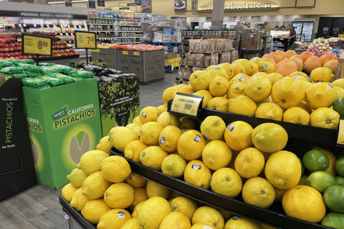 Šta zapravo predstavljaju nalepnice na voću?