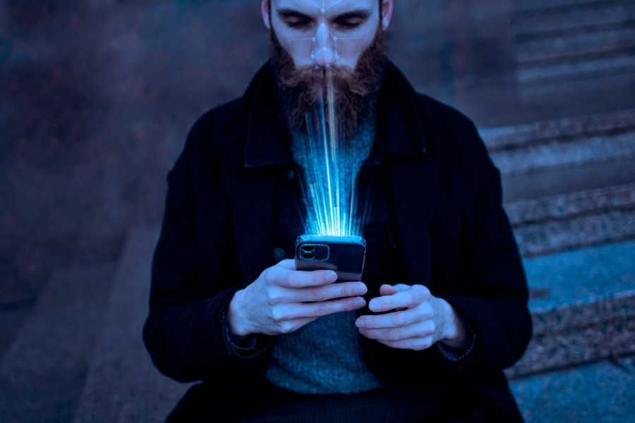 DA LI JE GREH KORISTITI DRUŠTVENE MREŽE U DANIMA VELIKOG POSTA: Velika duhovna borba u digitalnom vremenu