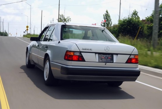 Mercedes star više od 30 godina prodat za rekordnu sumu: Razlog je poznati vlasnik