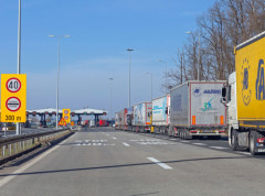 Teretna vozila čekaju i do pet sati na izlazu iz Srbije