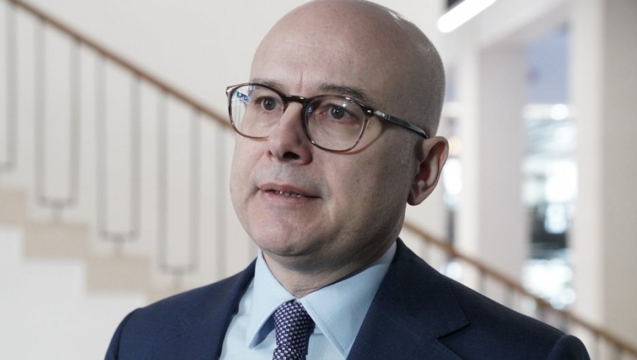 Izopačeni bezumnici nastavljaju dehumanizaciju Vučića