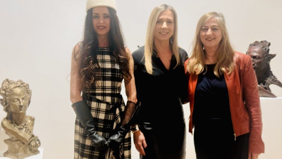 U Kulturnom centru Srbije u Parizu izložba vajarki Adriane Popović i Aleksandre Kokotović