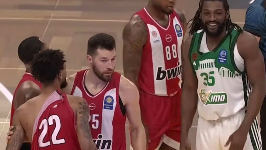 Opšta tuča, u sukobu Dorsi i Nan (VIDEO)