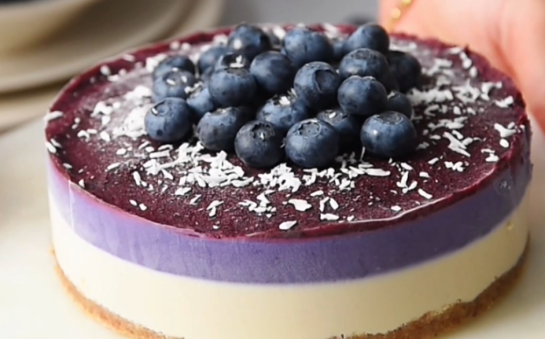 Recept dana za sirovu tortu sa borovnicama