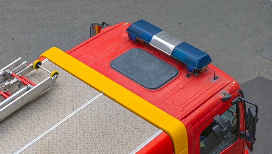 Požar u poznatom beogradskom restoranu: Gusti dim se nadvio nad lokalom