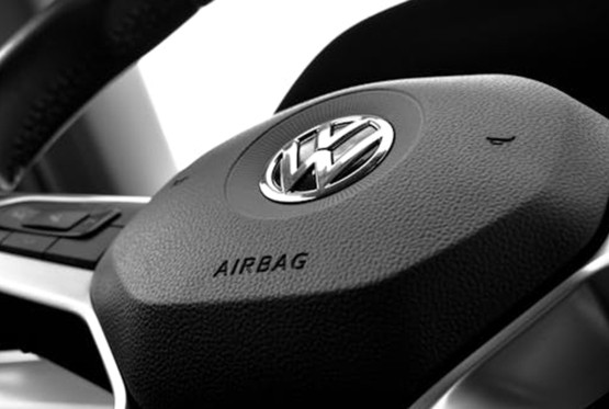 Zašto mali auto ima brzinomjer do 220 km/h kada jedva ide 160?