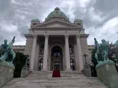 Poslanici Skupštine Srbije sutra nastavljaju raspravu po amandmanima