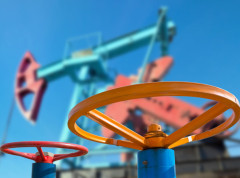 Cene nafte ponovo porasle iznad 100 dolara