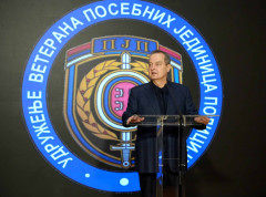 Dačić u Narodnoj skupštini otvorio izložbu fotografija