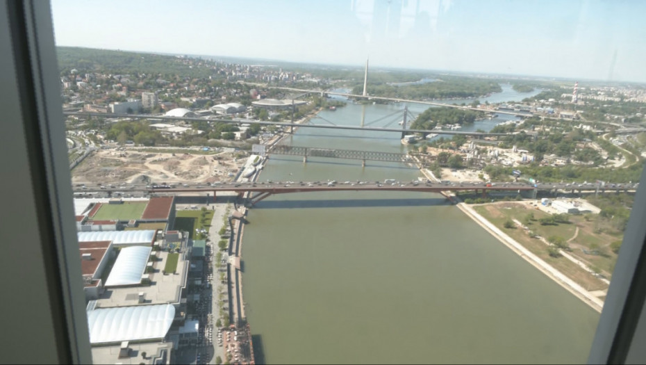 Ekipa Euronews Srbija na 41. spratu Kule Beograd