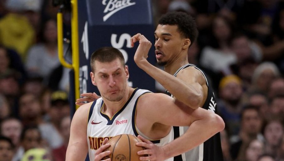 VEMBANJAMA GLEDA I NE VERUJE! MVP partija Nikole Jokića u pobedi Denvera nad Sparsima!