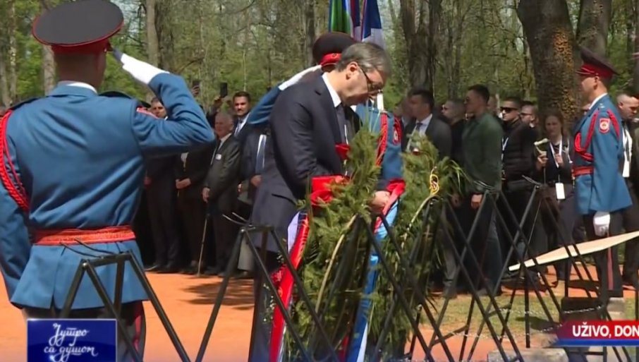 Položeni venci na grobno polje „Topole“ u Donjoj Gradini