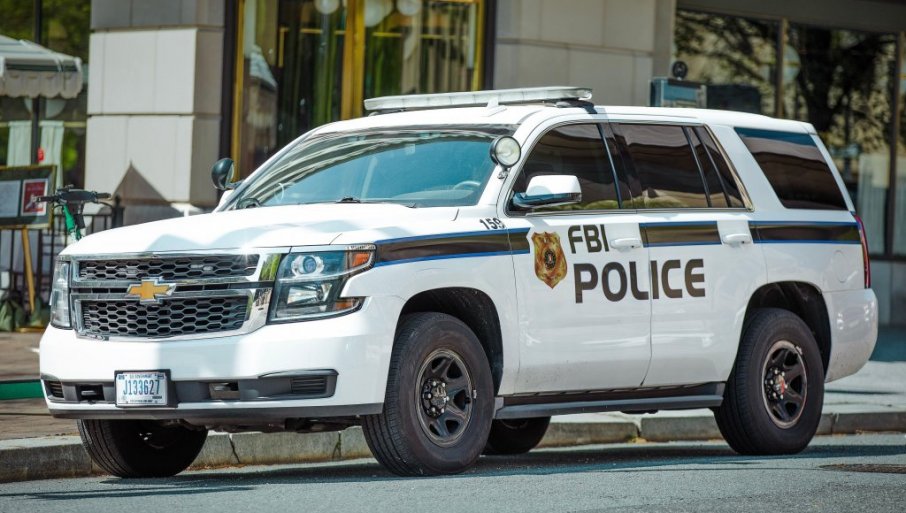 Bio naoružan kao marinac, gde je skladištio toliko oružje?