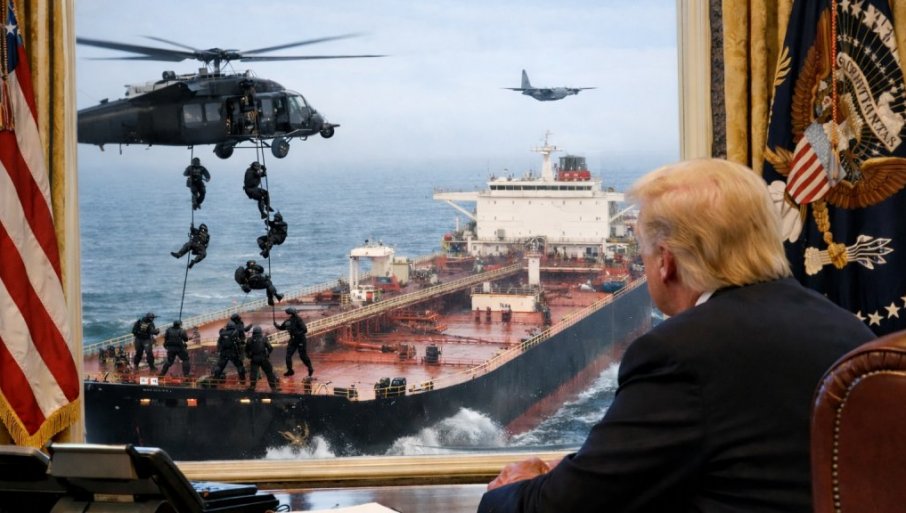 razarač otvorio vatru, marinci preuzeli kontrolu