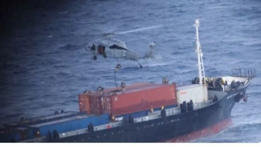 Američki marinci presreli i zarobili brod (VIDEO)