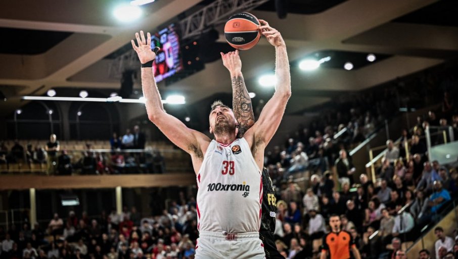 Milutinov upisao dabl-dabl u ubedljivoj pobedi u Evroligi