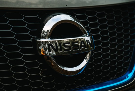 Nissan pecnuo Ferrari: "Priznajemo, polaskani smo" (FOTO)